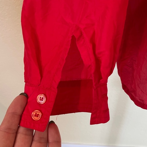 Vintage Red Eatons Button Up Blouse with Pockets Size M/L - Picture 5 of 10